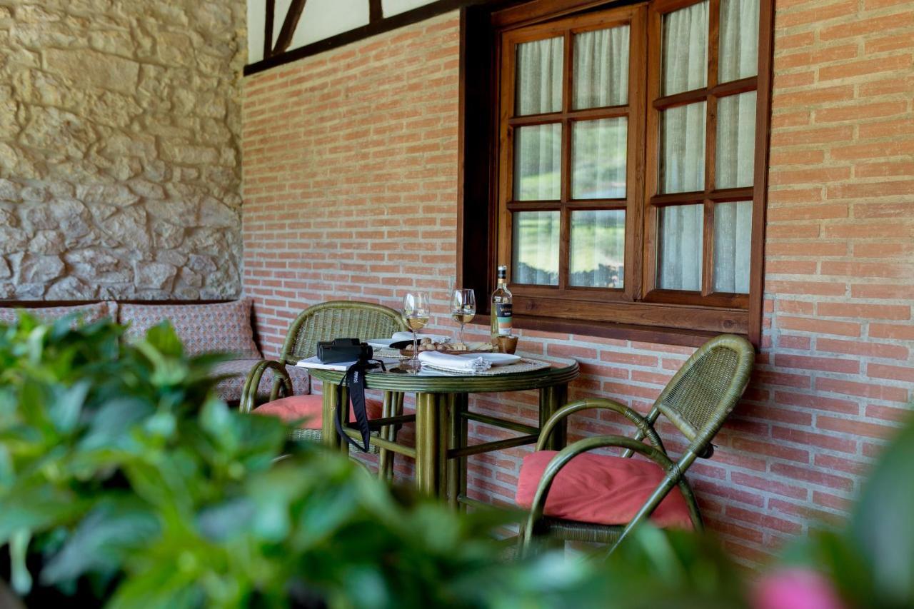El Molino De Bonaco Guest House San Vicente De La Barquera Bagian luar foto