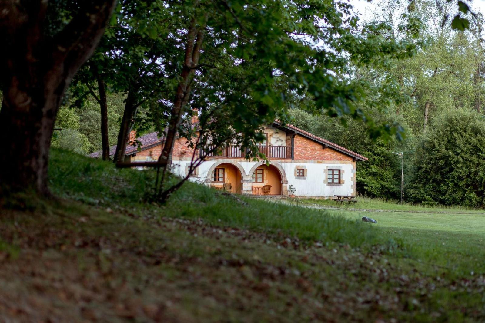 El Molino De Bonaco Guest House San Vicente De La Barquera Bagian luar foto